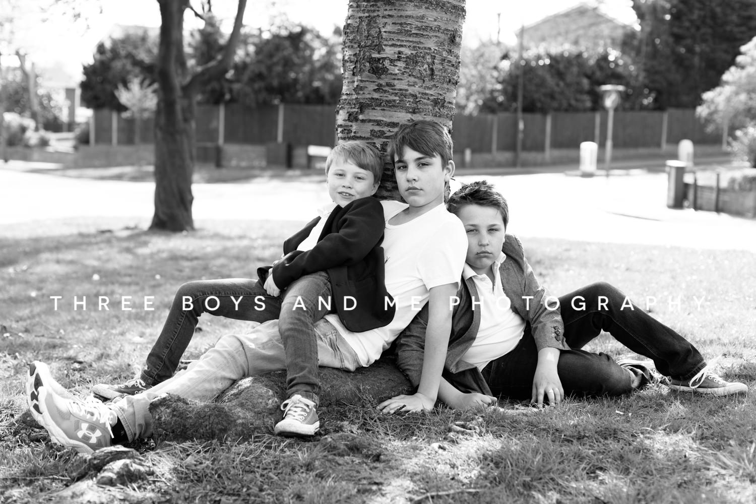lifestyle photography children black and white
